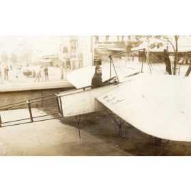 Korai repülős képeslap