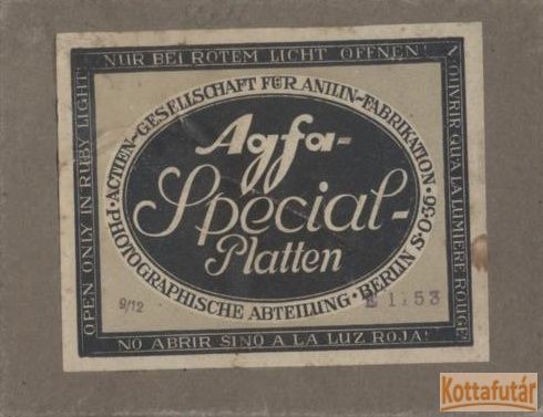 Photographische Vergrösserungen und Projektion